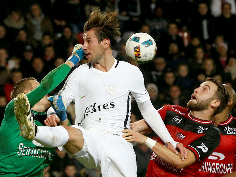 فرحة لاعبي يوفنتوس بالفوز على روما