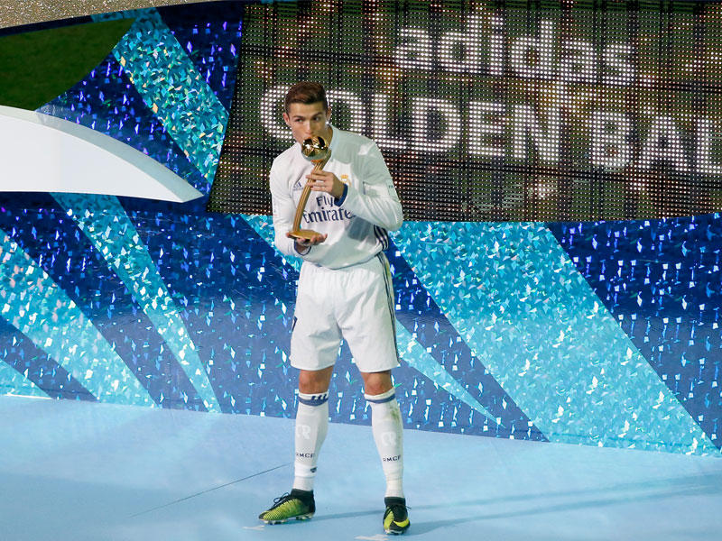  كريستيانو رونالدو نجم هجوم ريال مدريد الإسباني عام 2016