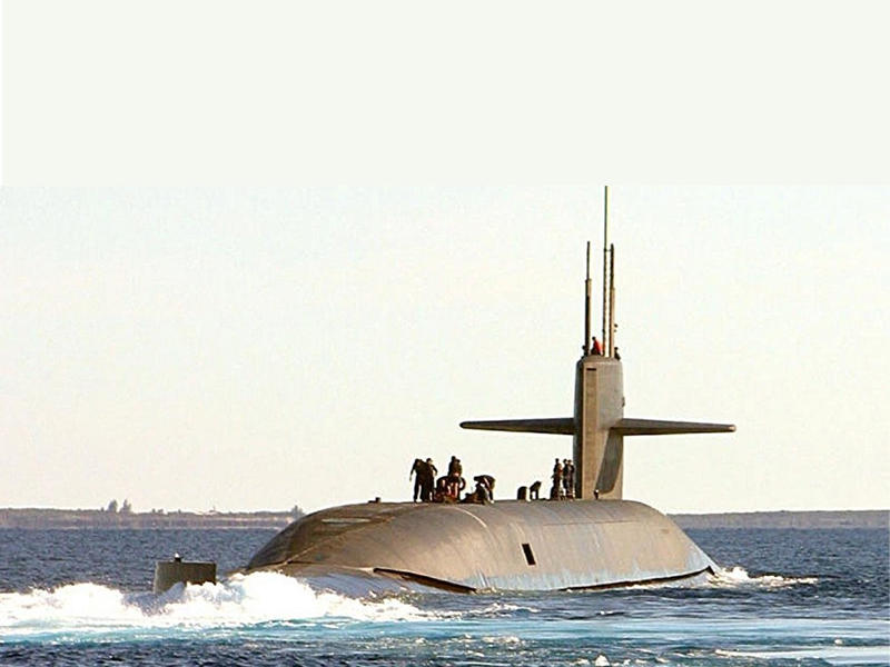 غواصة امريكية 