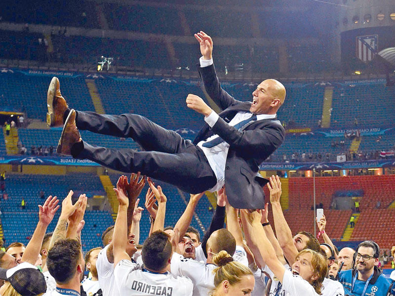 زيدان مدرب ريال مدريد