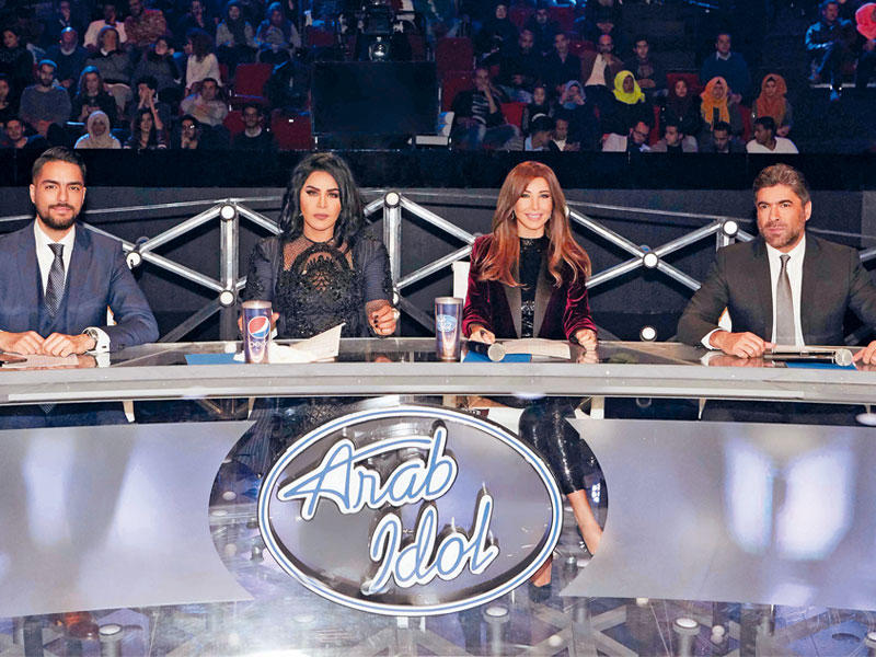 لجنة التحكيم