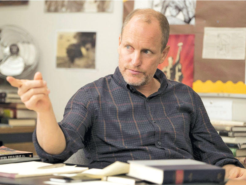 وودي هارلسون في مشهد من الفيلم