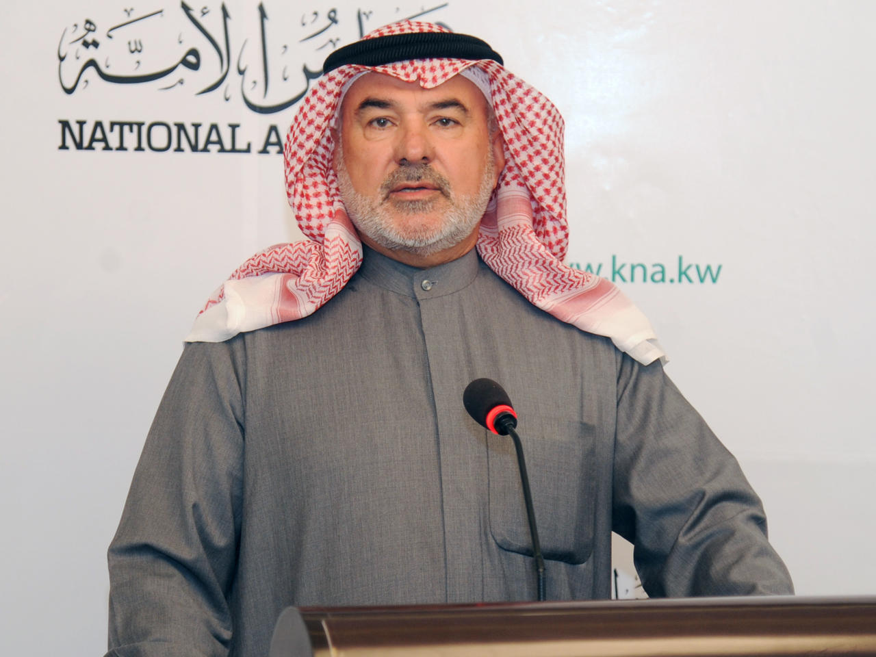 النائب صالح عاشور