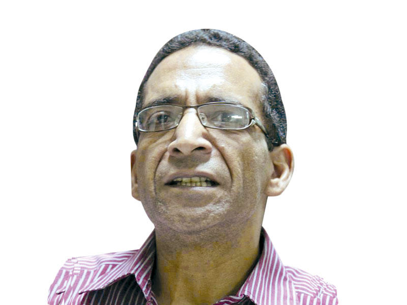 الشاعر المصري محمود قرني