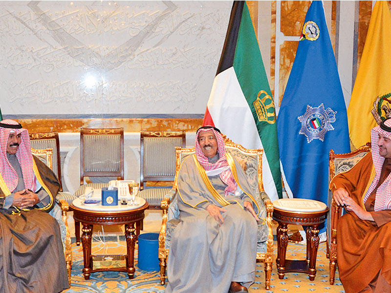 الأمير مستقبلاً عبد العزيز آل سعودn