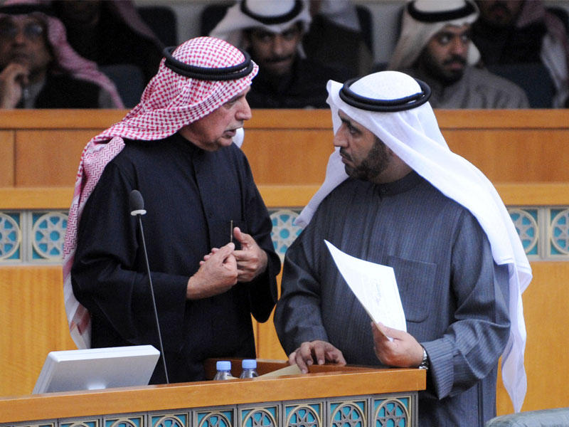 الرومي في حديث مع الدلال