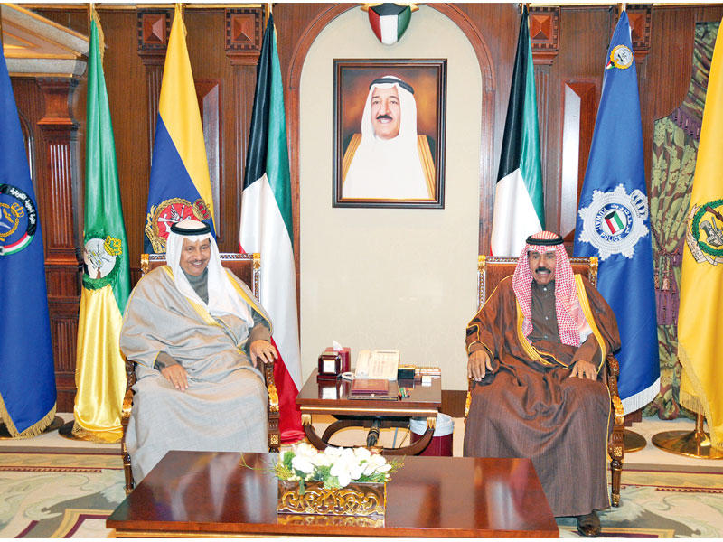 ولي العهد مستقبلاً جابر المبارك أمس