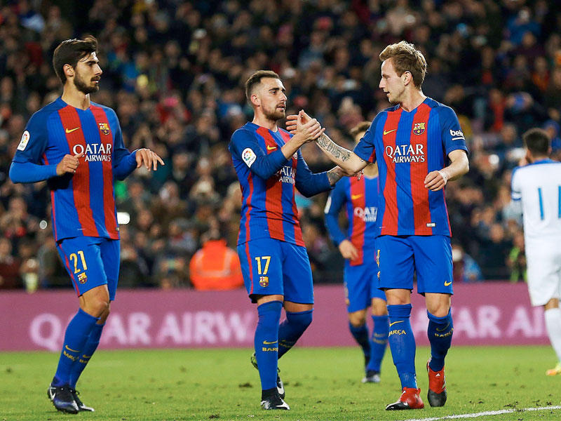 فرحة لاعبي البرشا بالهدف الثاني في مرمى هركوليس