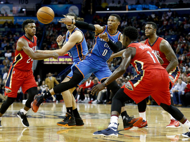 جانب من مباراة  اوكلاهوما سيتي ثاندر ونيو أورليانز 