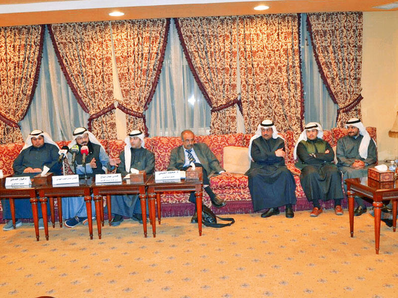 المتحدثون في ندوة «المحامين» أمس الأول