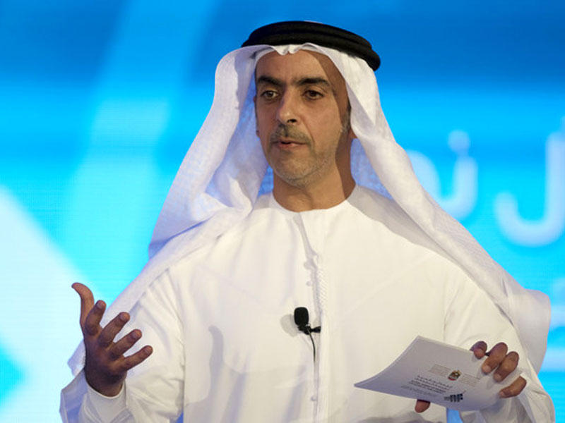 نائب رئيس الوزراء وزير الداخلية الإماراتي سيف بن زايد
