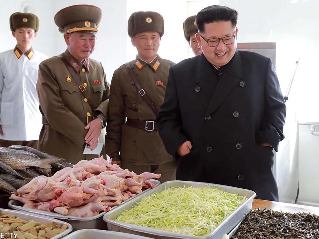 كيم يونغ أون أمر بنظام غذائي جديد لقوات حرس الحدود