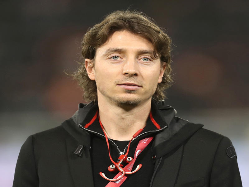  قائد ميلان الإيطالي ريكاردو مونتوليفو