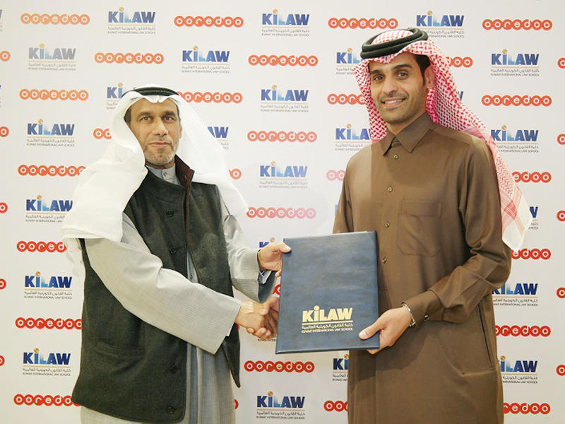 الشيخ محمد بن عبدالله آل ثاني والدكتور محمد عبدالمحسن المقاطع 