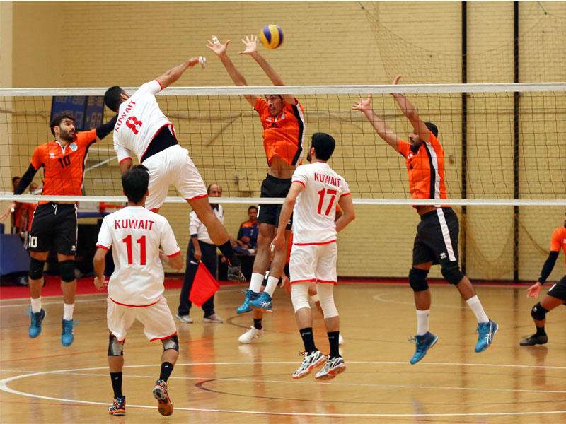 صورة ارشفية لطارئرة كاظمة والكويت