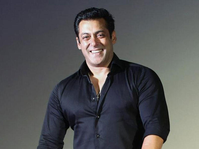  النجم البوليوودي الهندي الشهير سلمان خان