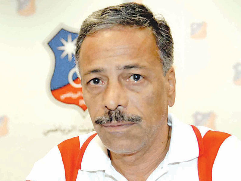 مدرب فريق الكويت لكرة القدم محمد عبدالله