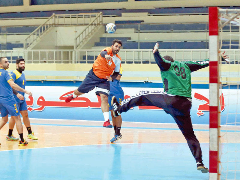 المباراة التي جمعت الفريقين أمس