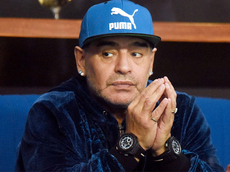  الأسطورة الأرجنتيني السابق دييغو أرماندو مارادونا