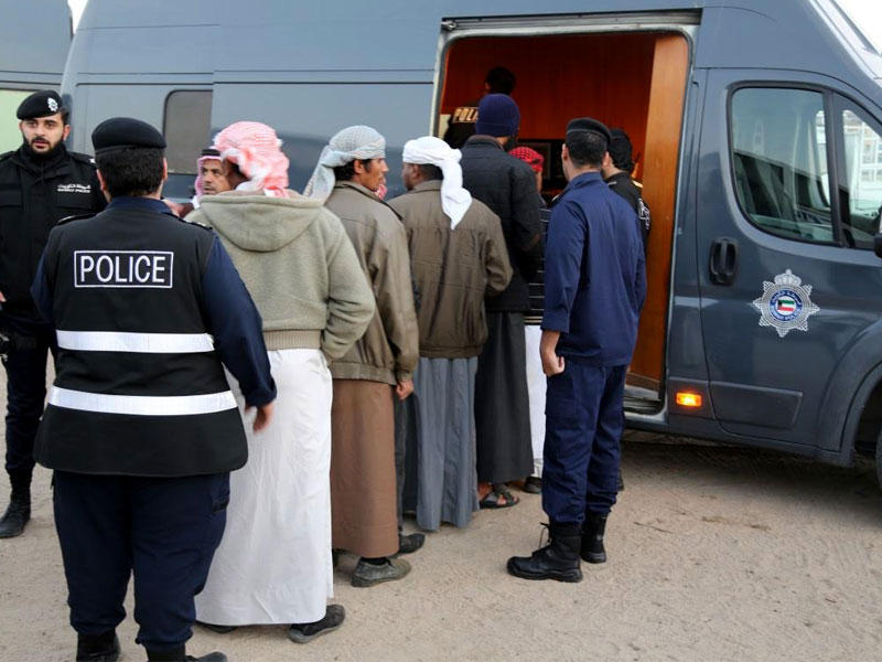 حملة أمنية بمنطقة على صفاة بيع الأغنام بمنطقة الظهر أمس