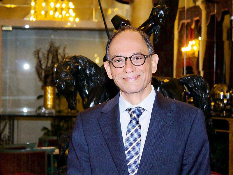 عضو المجلس الاستشاري لعلماء مصر المهندس العالمي هاني عازر