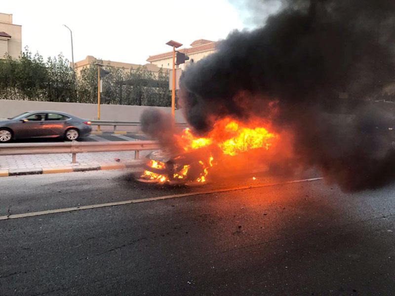 المركبة المشتعلة