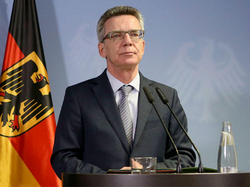 وزير الداخلية الاتحادي توماس دي ميزير