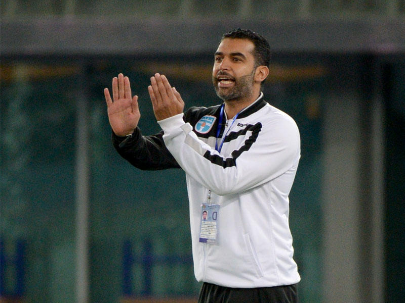  مدير الكرة في نادي كاظمة عبدالله الدويسان