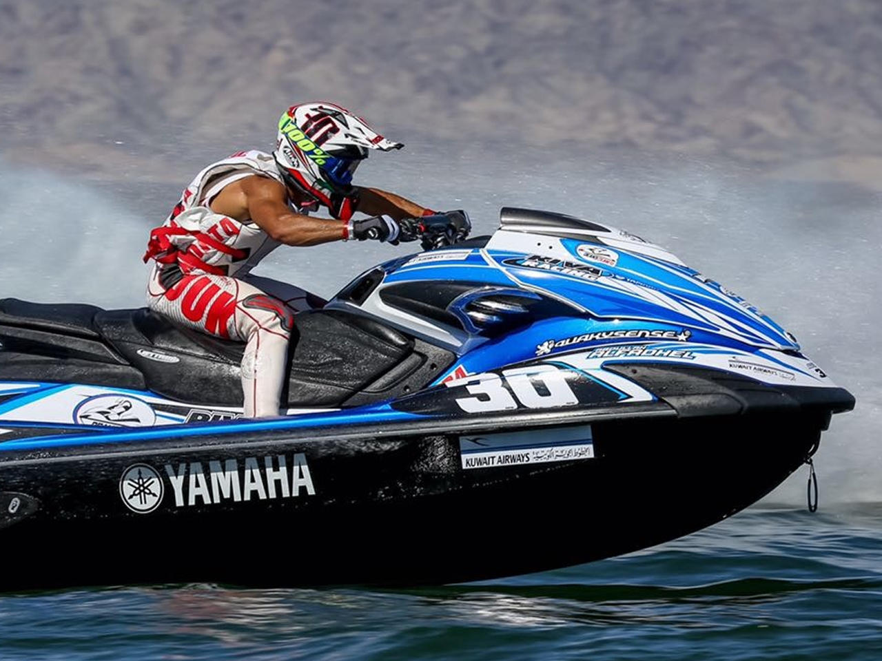 متسابق الدراجات المائية الكويتي عبدالله الفاضل