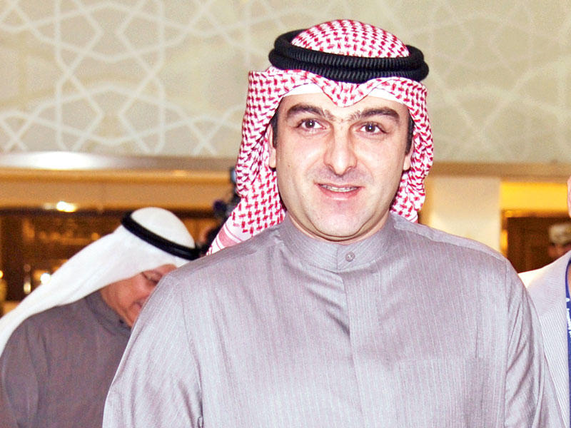 وزير الدولة لشؤون الإسكان وزير الدولة لشؤون الخدمات ياسر أبل