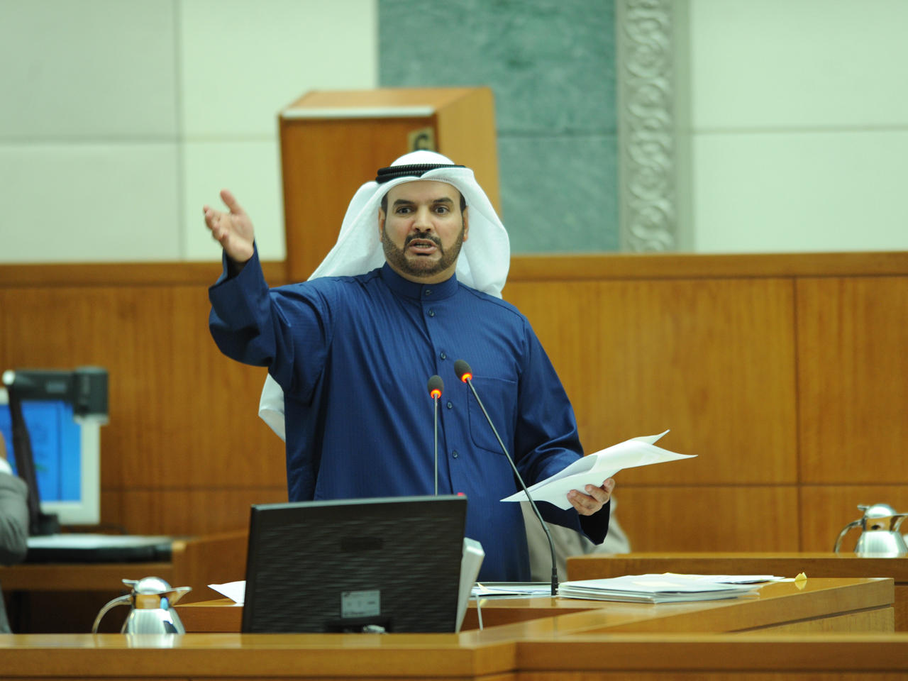 النائب حمدان العازمي