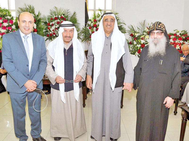 د. سليمان الشطي وعبدالعزيز السريع يهنئان