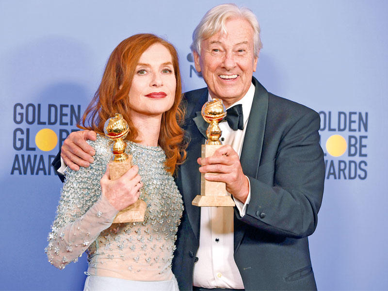 هوبير مع مخرج «إيل»