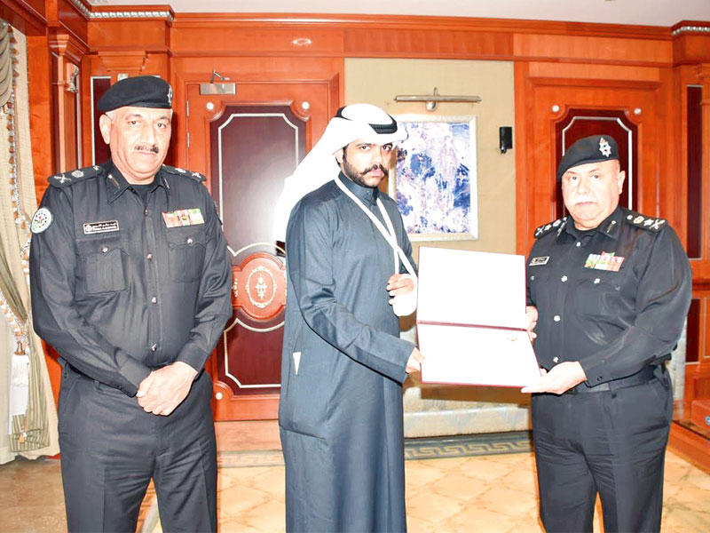 الفهد مكرماً العسكري بحضور الشويع