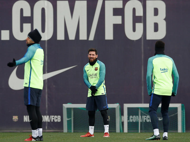 ميسي خلال التدريبات الأخيرة للفريق