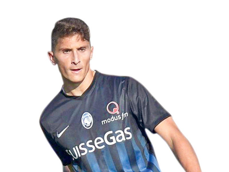 المدافع ماتيا كالدارا