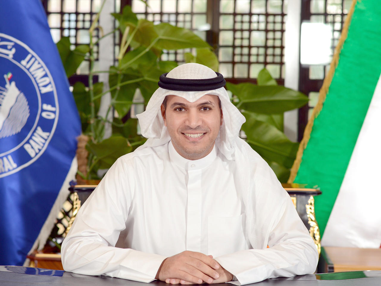 محافظ بنك الكويت المركزي د. محمد الهاشل