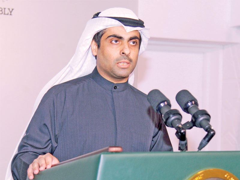  النائب رياض العدساني