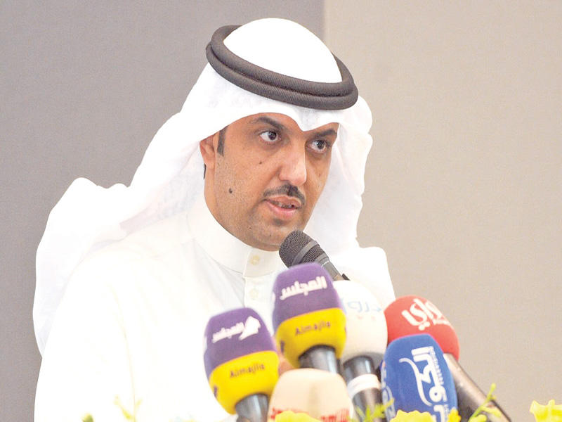  المدير العام لمنطقة مبارك الكبير منصور الديحاني