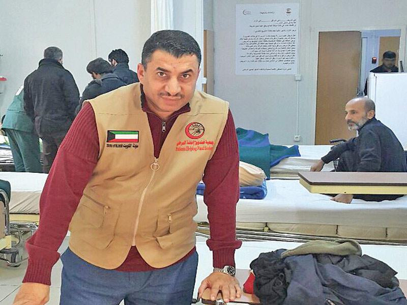 علاج أحد المرضى السوريين في تركيا