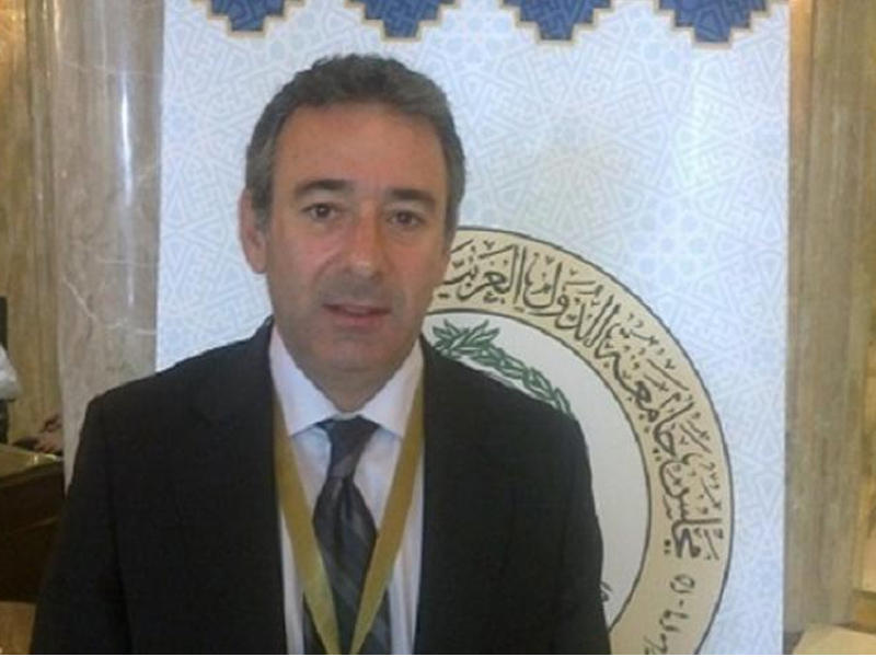  مساعد وزير الخارجية للشؤون العربية طارق القوني
