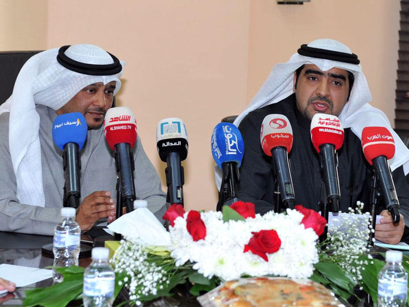 الحاي متحدثاً خلال المؤتمر الصحافي