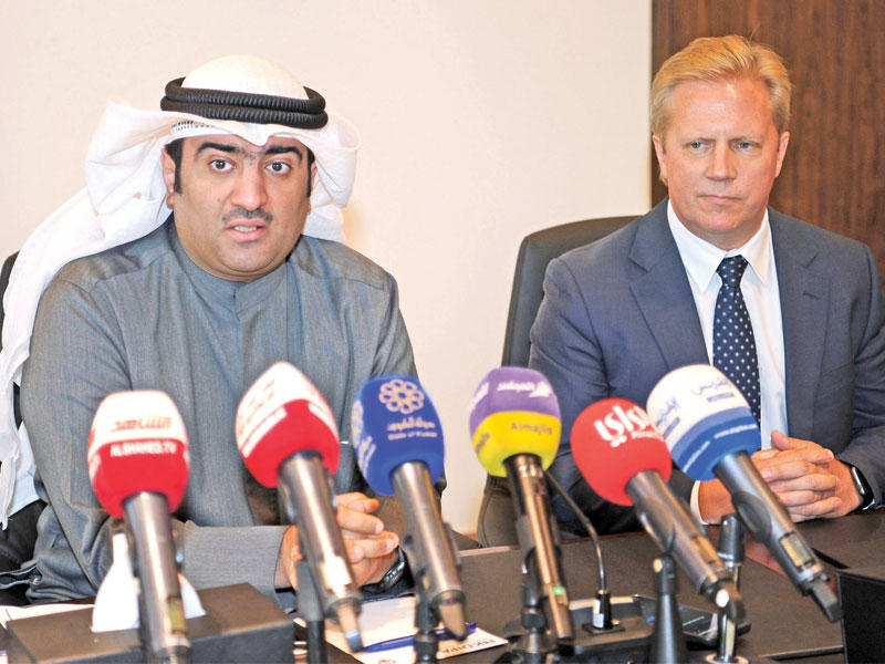 ماكلاي والروضان في المؤتمر الصحافي