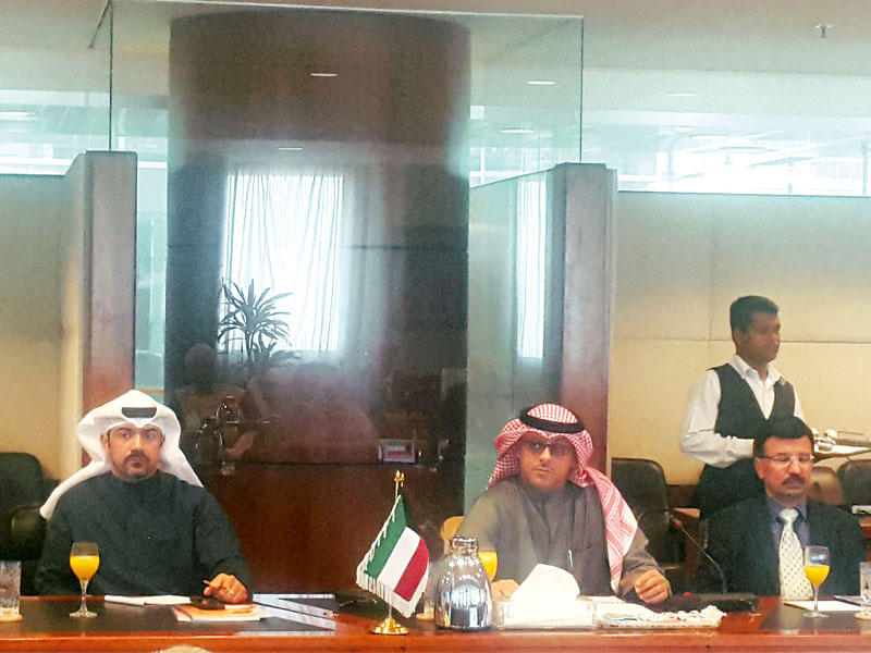 جانب من زيارة الوفد البلغاري لغرفة التجارة والصناعة