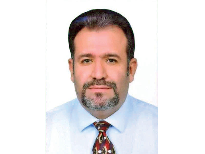  مدير مركز التدريب الهندسي والخريجين في كلية الهندسة والبترول بجامعة الكويت د. علي حاجيه