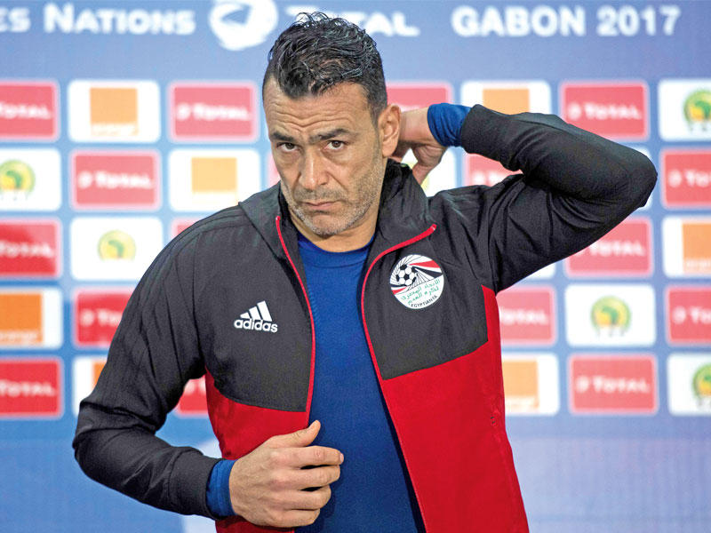  عصام الحضري قائد منتخب مصر