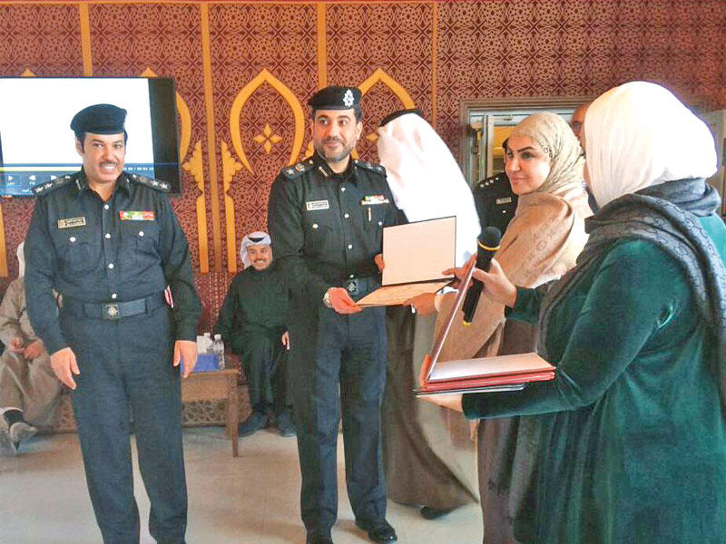 تكريم قسم التوعية والإرشاد في «الفروانية الصحية»