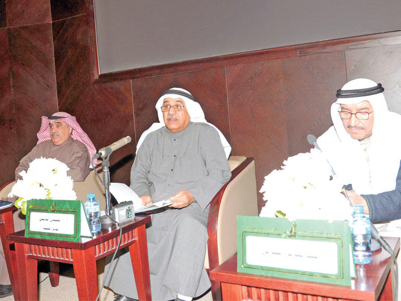 الياسين متوسطاً السريع والشمري في منارة فؤاد الشطي