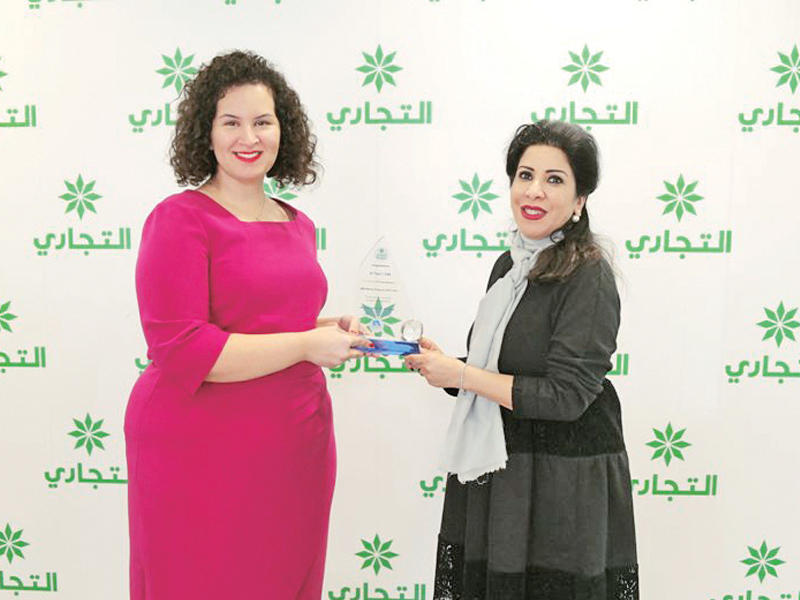 المبارك تكرِّم الورع