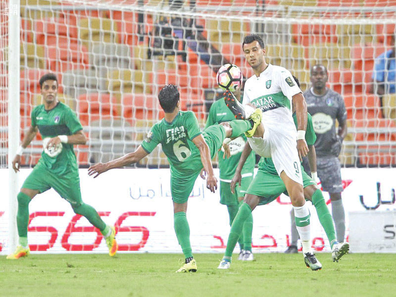 السومة بمواجهة مرمى الشعلة